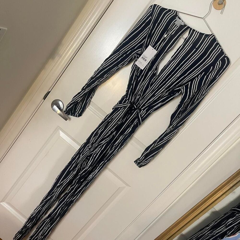 Finders Keepers Women's Jumpsuit - Picture 5 of 7